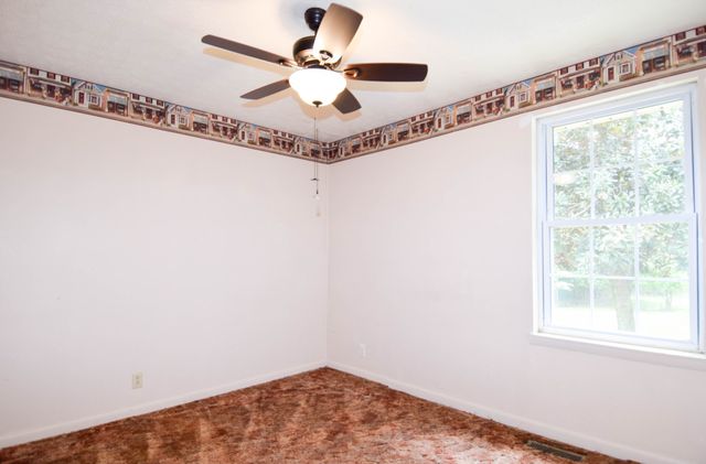 819 Hwy 52E, Portland, TN 37148