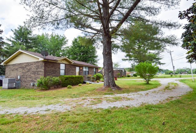 819 Hwy 52E, Portland, TN 37148