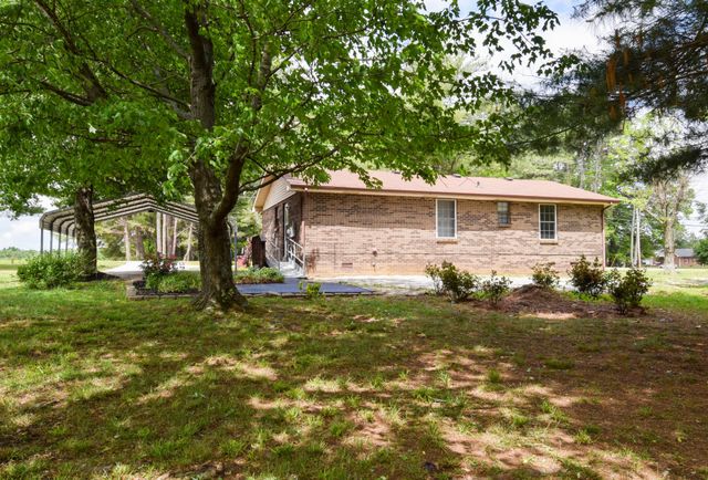 819 Hwy 52E, Portland, TN 37148