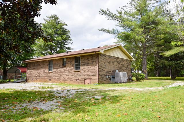 819 Hwy 52E, Portland, TN 37148