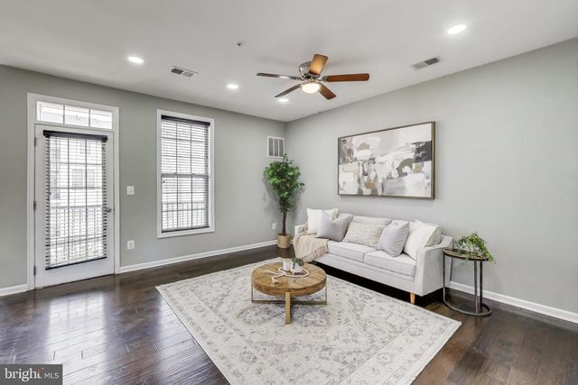 23516 HOPEWELL MANOR TER, Ashburn, VA 20148