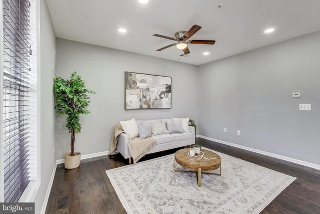 23516 HOPEWELL MANOR TER, Ashburn, VA 20148