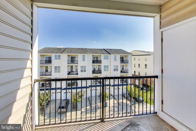 23516 HOPEWELL MANOR TER, Ashburn, VA 20148