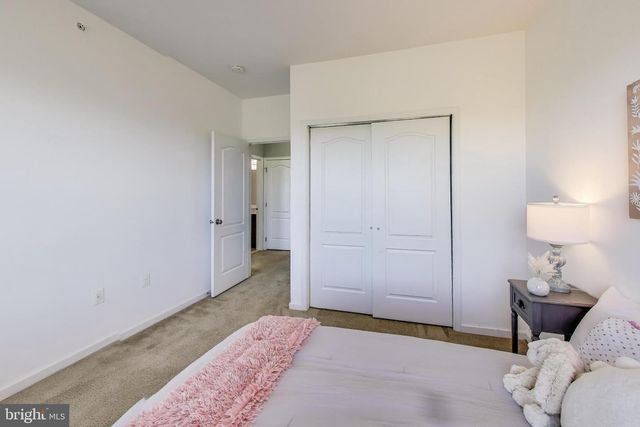 23516 HOPEWELL MANOR TER, Ashburn, VA 20148