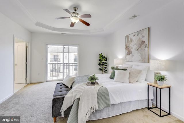 23516 HOPEWELL MANOR TER, Ashburn, VA 20148