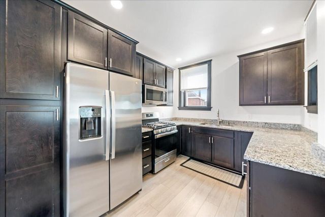 1735 Woodburn Avenue, Covington, KY 41011