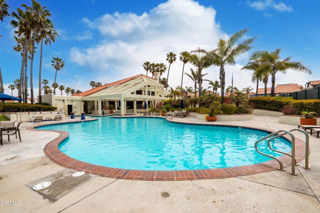 2200 Martinique Lane, Oxnard, CA 93035