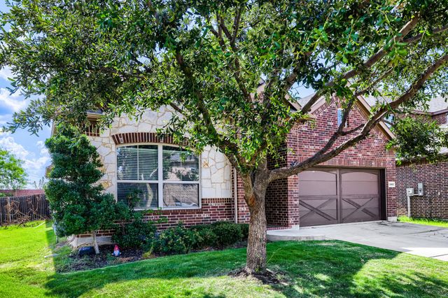 2002 Milano Lane, Lewisville, TX 75077