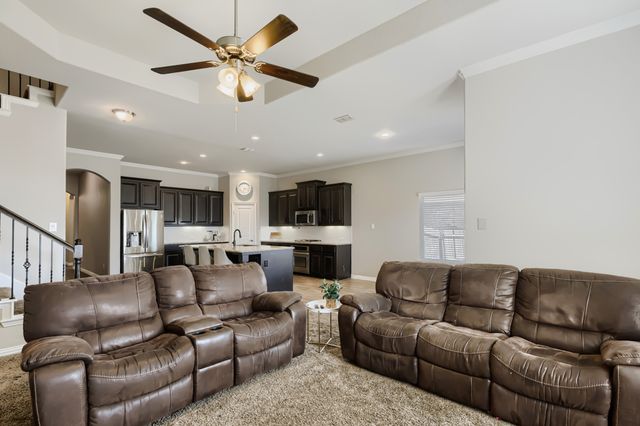 2002 Milano Lane, Lewisville, TX 75077