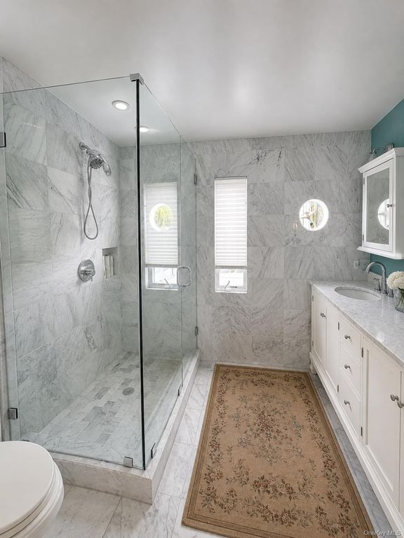 101 Greene Walk, Cherry Grove, NY 11782 — photo 5
