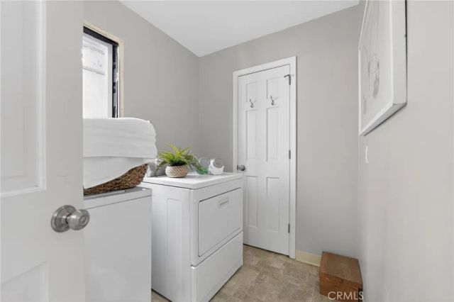 938 Leo, Oakland, CA 94611