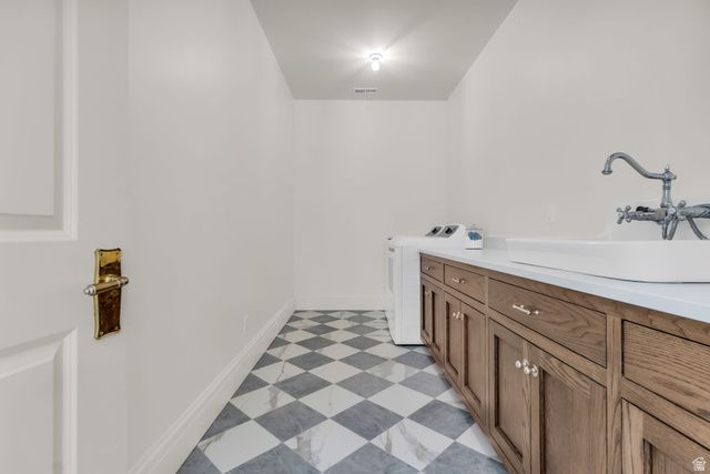 998 W 1950 N, West Bountiful, UT 84087