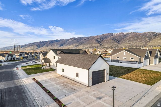 998 W 1950 N, West Bountiful, UT 84087
