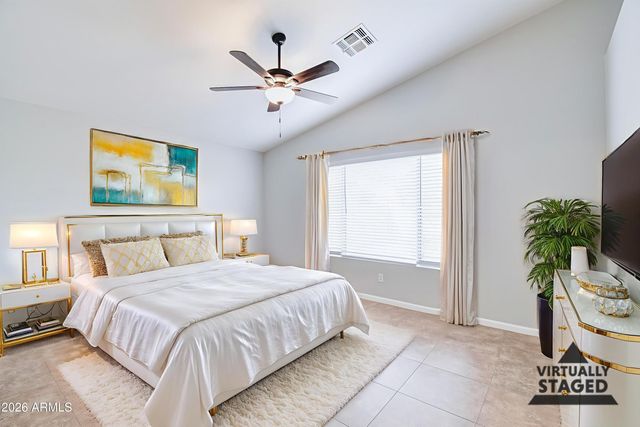 3126 E DESERT Lane, Gilbert, AZ 85234