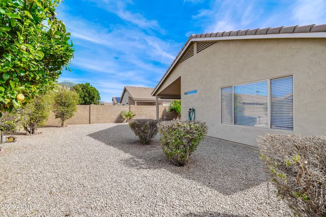 3126 E DESERT Lane, Gilbert, AZ 85234