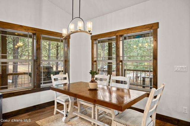 477 S Prestige CT, Post Falls, ID 83854