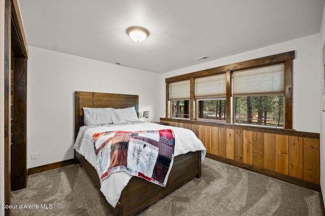 477 S Prestige CT, Post Falls, ID 83854