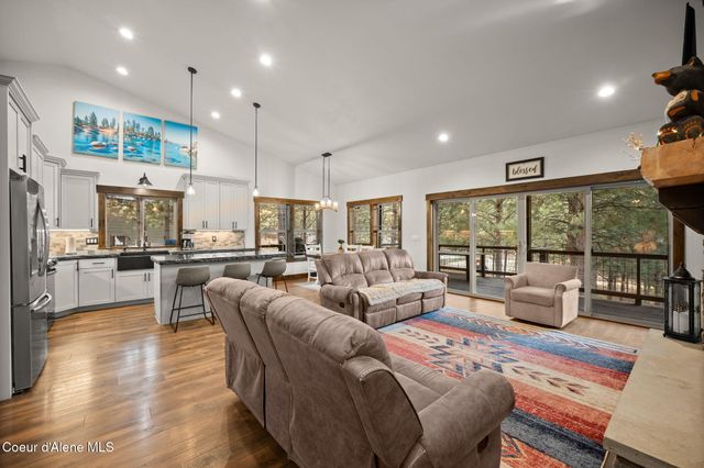 477 S Prestige CT, Post Falls, ID 83854