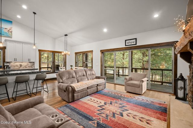 477 S Prestige CT, Post Falls, ID 83854