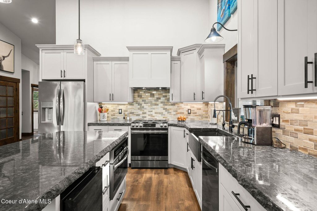 477 S Prestige CT, Post Falls, ID 83854 photo 12