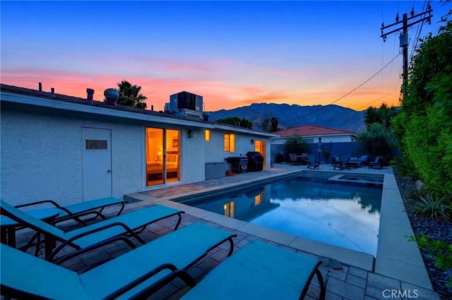 356 W Cortez, Palm Springs, CA 92262