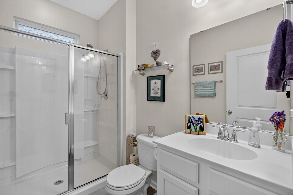 Image 18 of property listing at 628 Kilarney Road, Summerville, SC 29483