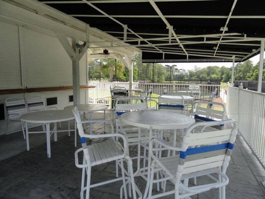Image 40 of property listing at 628 Kilarney Road, Summerville, SC 29483