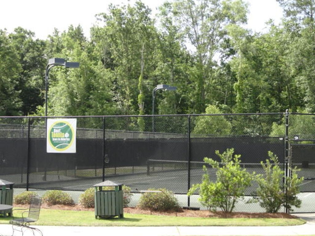 Image 41 of property listing at 628 Kilarney Road, Summerville, SC 29483
