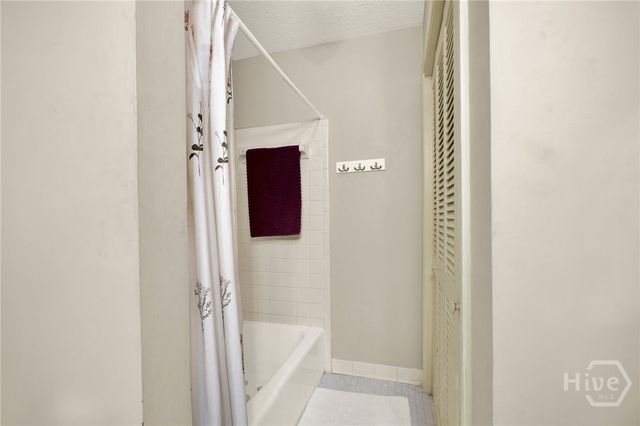 299 Kennington Drive, Athens, GA 30606