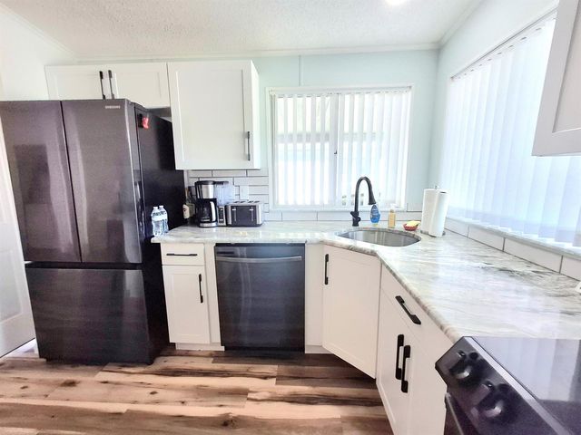 3809 Morning Dove Court, Port St. Lucie, FL 34952