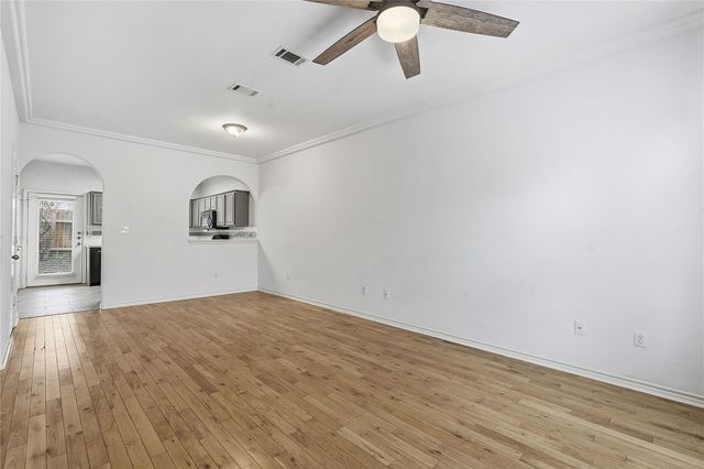 12205 Abbey Glen LN B, Austin, TX 78753