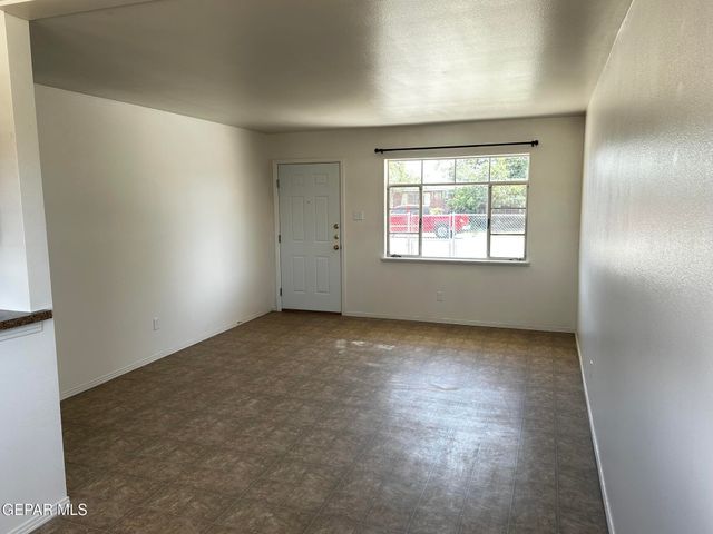 5719 BAINBRIDGE Avenue, El Paso, TX 79924