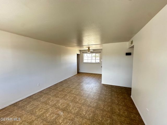 5719 BAINBRIDGE Avenue, El Paso, TX 79924