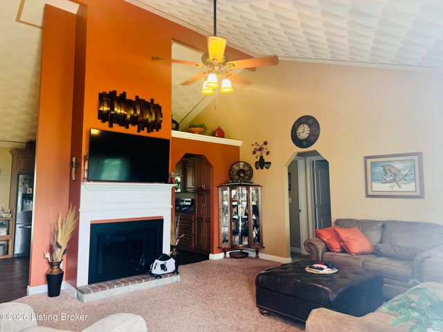 5400 Springfield Rd, Bardstown, KY 40004