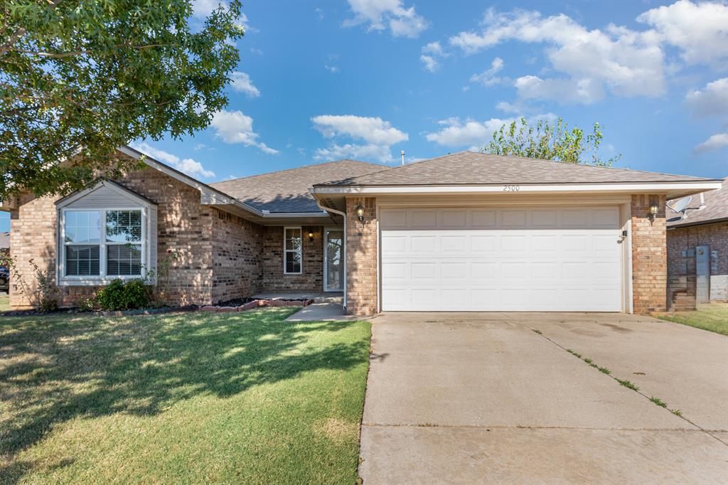 2500 Queenston Avenue, Norman, OK 73071