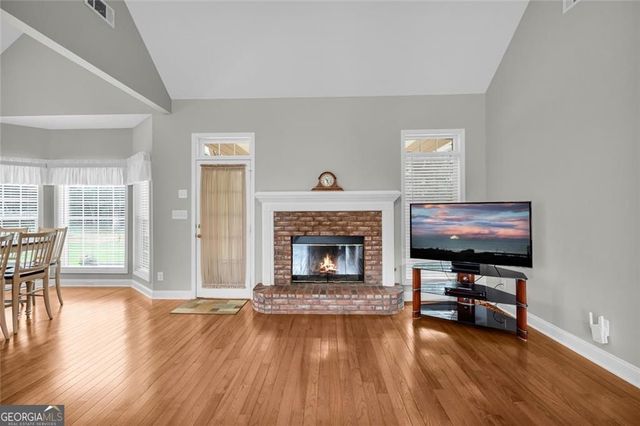 1390 Beringer Drive, Hoschton, GA 30548