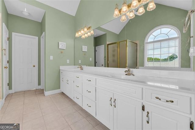 1390 Beringer Drive, Hoschton, GA 30548