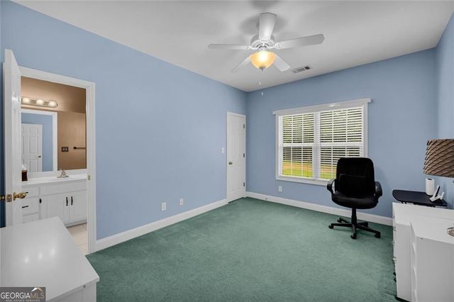 1390 Beringer Drive, Hoschton, GA 30548