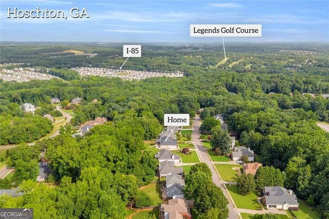 1390 Beringer Drive, Hoschton, GA 30548