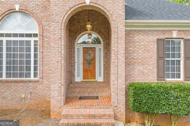 1390 Beringer Drive, Hoschton, GA 30548