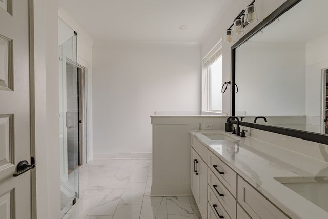 2604 Bramblewood Ln, Thompsons Station, TN 37179