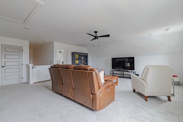 2604 Bramblewood Ln, Thompsons Station, TN 37179