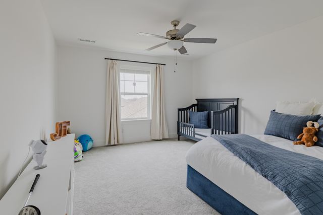 2604 Bramblewood Ln, Thompsons Station, TN 37179