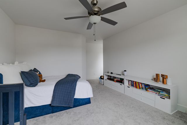 2604 Bramblewood Ln, Thompsons Station, TN 37179