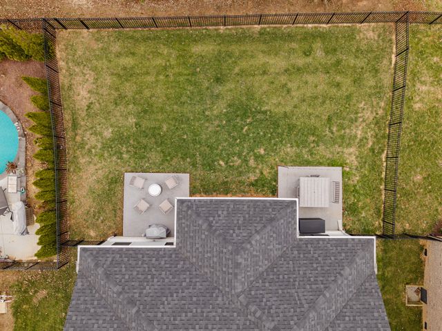 2604 Bramblewood Ln, Thompsons Station, TN 37179