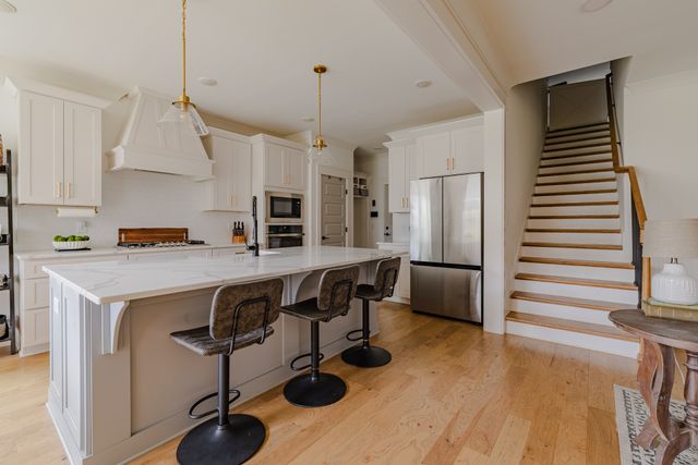 2604 Bramblewood Ln, Thompsons Station, TN 37179