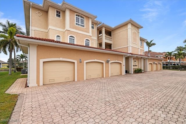 4610 SE 5th PL 201, Cape Coral, FL 33904