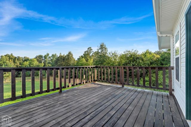 90 County Road 378, Bono, AR 72416