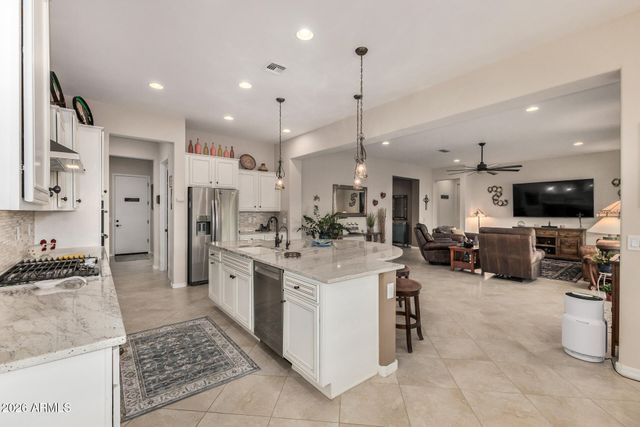 7103 W TURNSTONE Drive, Florence, AZ 85132