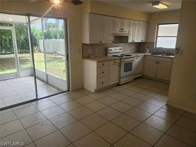 804 92nd AVE N, Naples, FL 34108